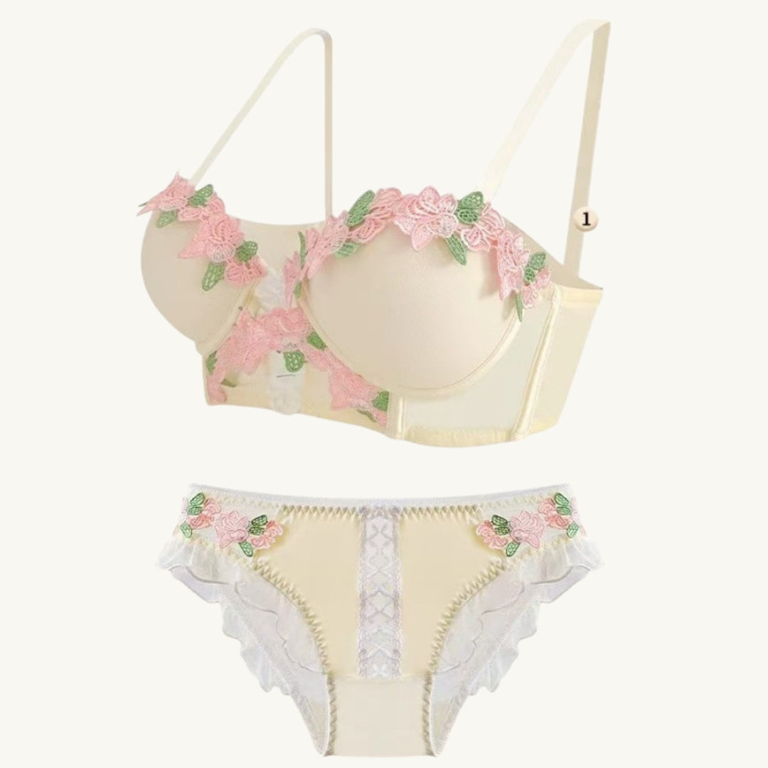 Retro embroidered luxury glossy lingerie set